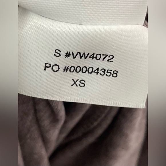 Vuori Halo Warm-Up Jogger, Purple, Women’s XS - Picture 11 of 14